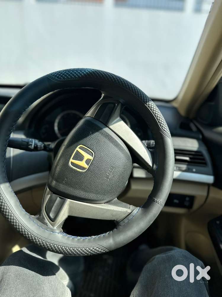Honda Accord Petrol Manual 2011
