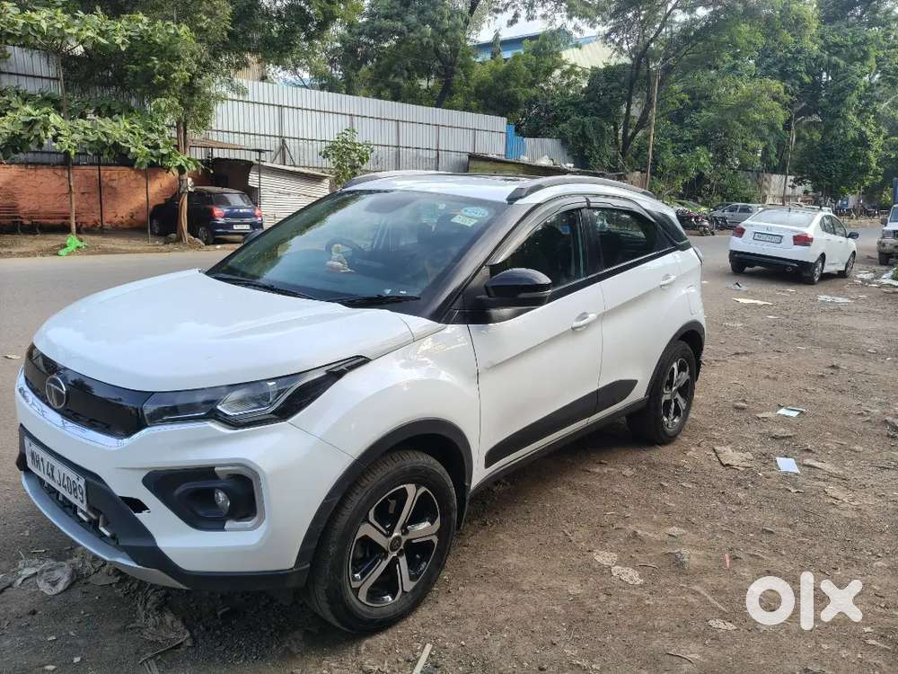 Tata Nexon Diesel Amt Xz+ (top-end) With Sunroof For Sale - Perk Car