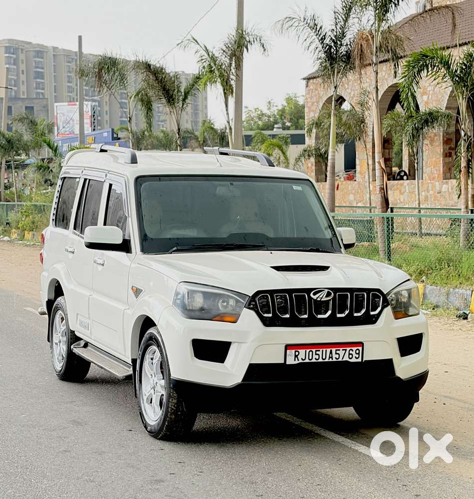 Mahindra Scorpio, 2015, Diesel