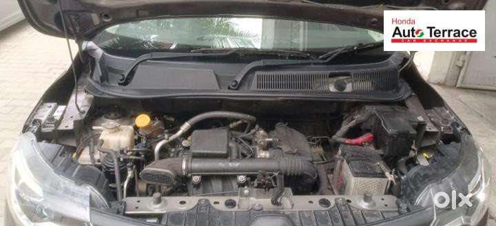 Renault Triber 1.0 Rxz Amt Dual Tone, 2023, Petrol