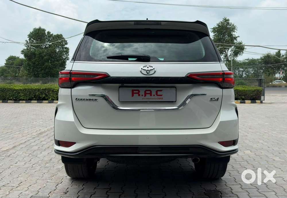 Toyota Fortuner Legender 4x4 At 2.8, 2022, Diesel