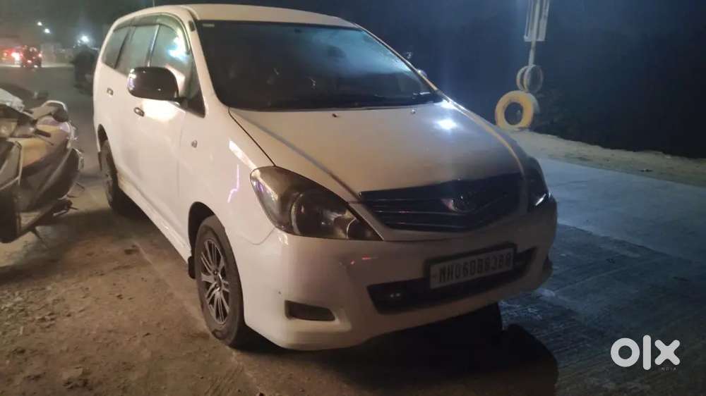 2011 Toyota Innova