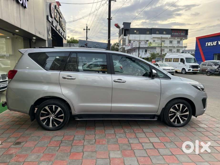 Toyota Innova Crysta Zx 2.4 Diesel 7 Seater, 2022, Diesel