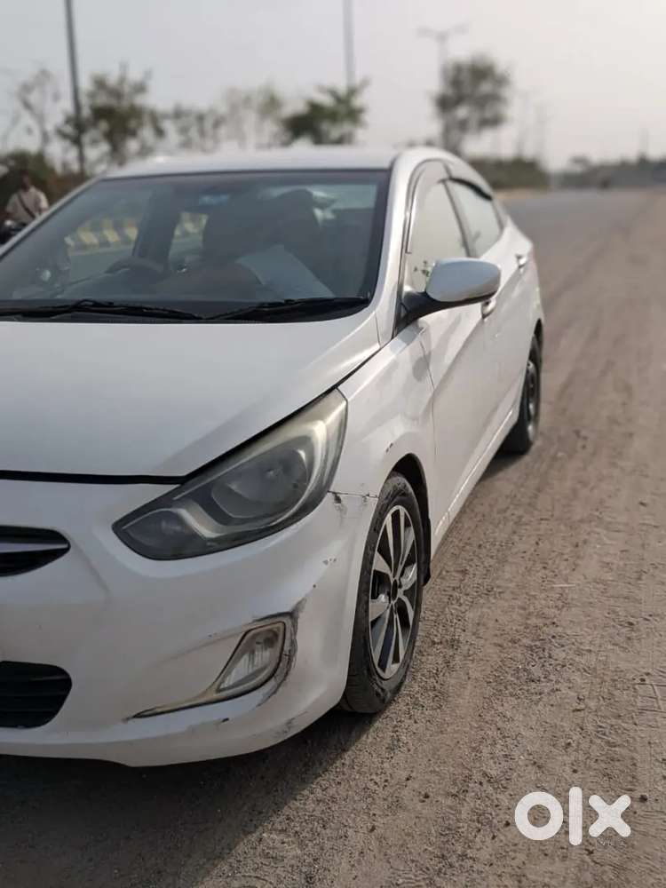 Hyundai Verna 2013 Petrol 74449 Km Driven Cng On Paper