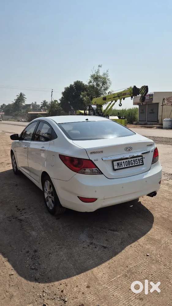 Hyundai Verna 1.6 Sx Crdi 2012