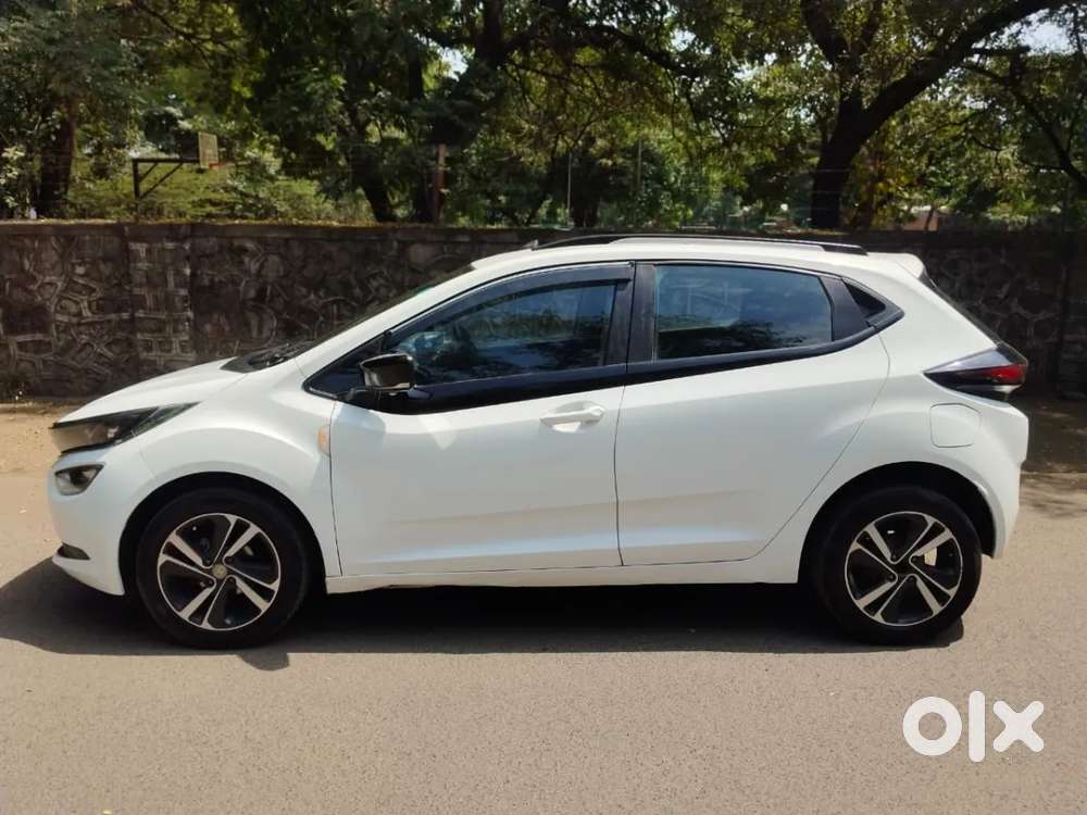 Tata Altroz Xz, 2020, Petrol