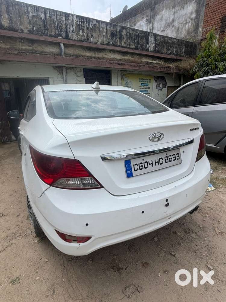 Hyundai Verna Diesel 2011 Top Model
