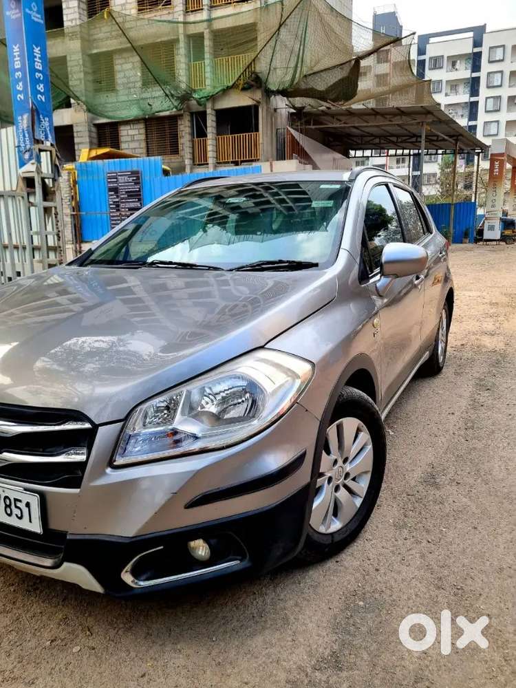 Maruti Suzuki S-cross 2015 Diesel 95000 Km Driven. But December 2015