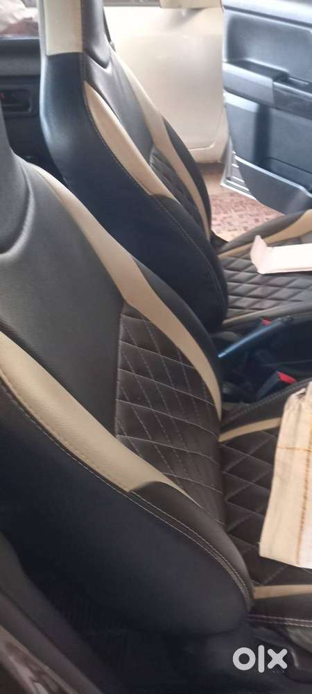 Maruthi Waganer Lxi C N G And Petrol