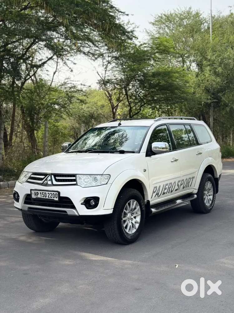 Mitsubishi Pajero Sport 2015