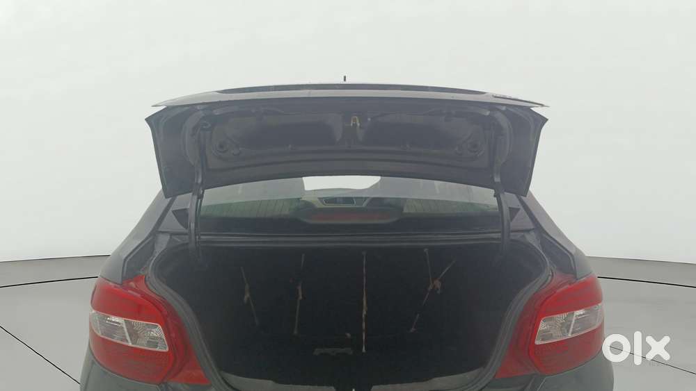 Tata Zest 1.2 Revotron Xt, 2014, Petrol
