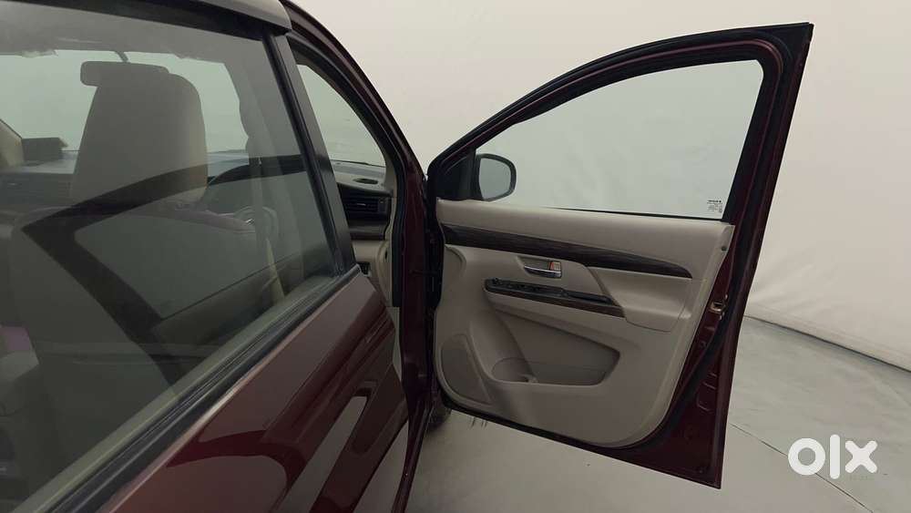 Maruti Suzuki Ertiga 1.4 Zxi At, 2019, Petrol