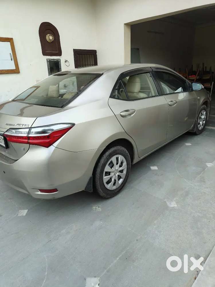 Toyota Corolla Altis 2017 Petrol, Well Maintained Officer Car,