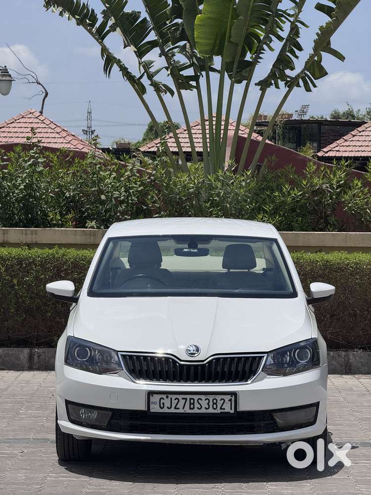 Skoda Rapid [2016-2020] 1.5 Style Plus Tdi At, 2018, Diesel