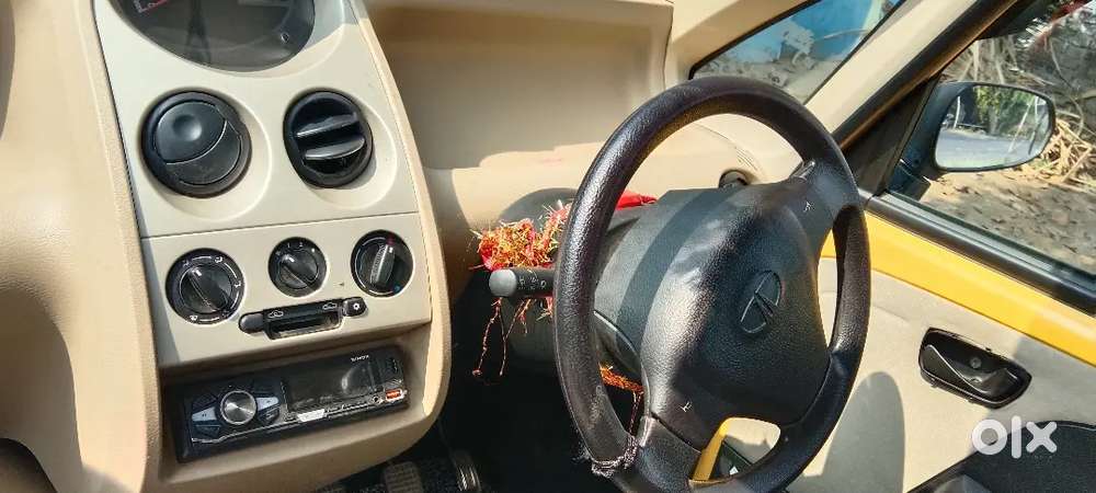 Tata Nano Xt 2012