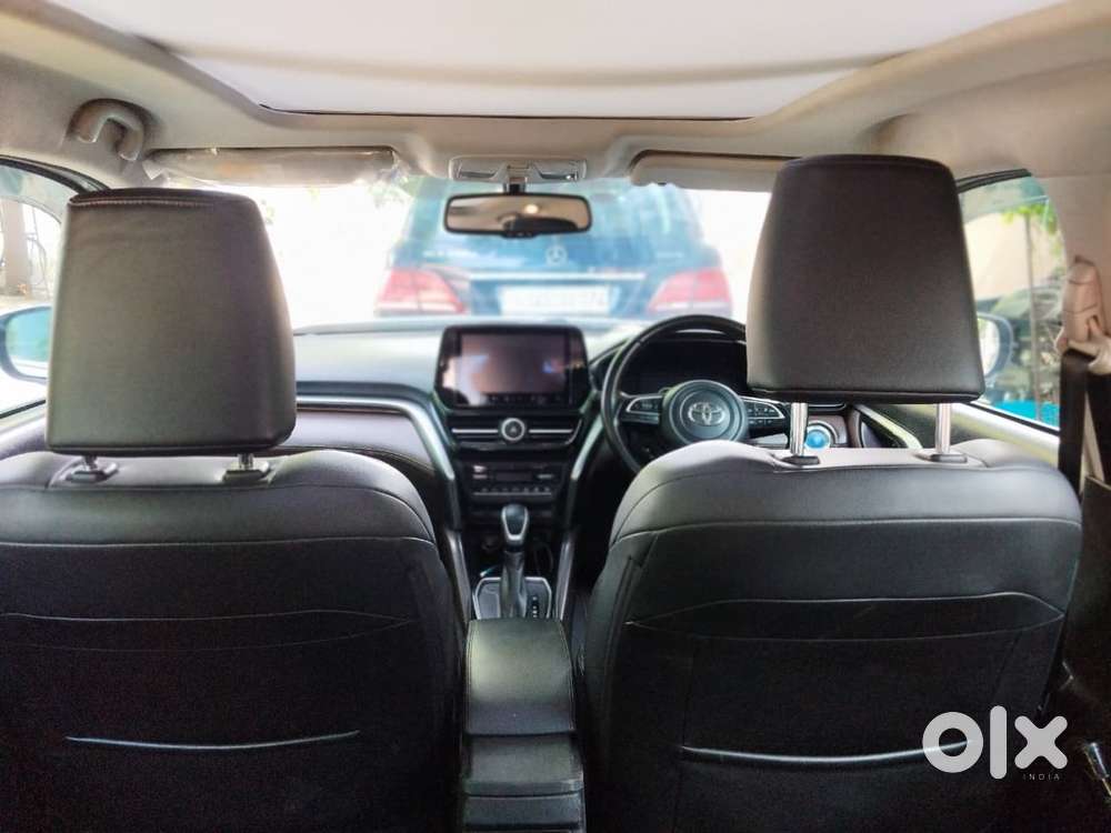Toyota Urban Cruiser 2023 1.5v Hybrid With 39000 Km