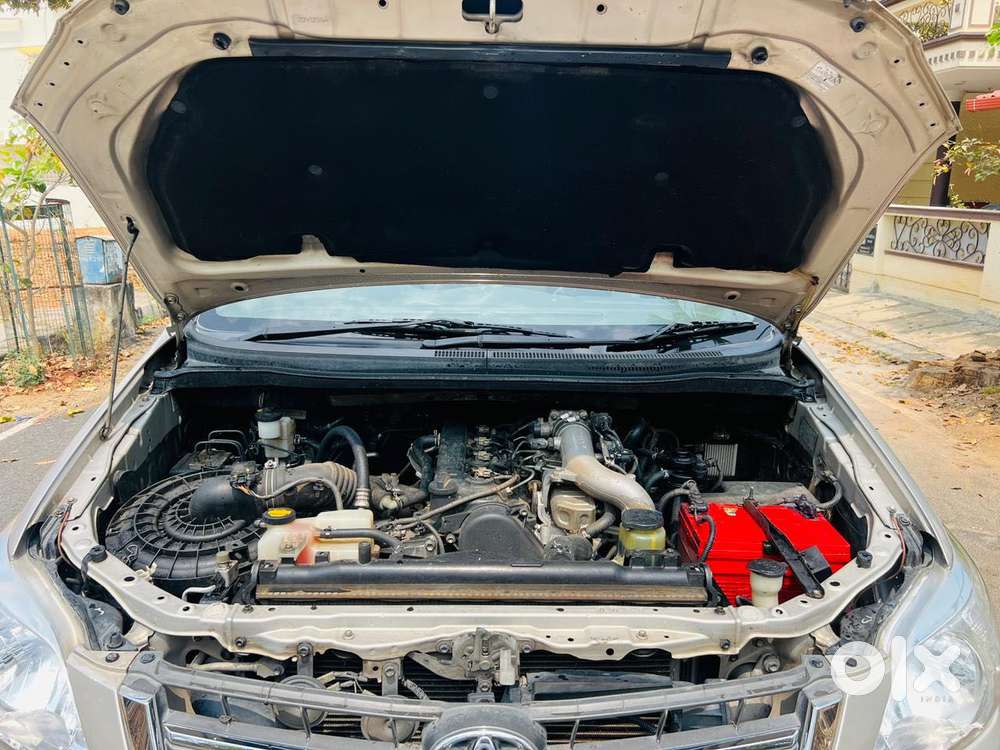 Toyota Innova 2.5 Zx Diesel 7 Seater, 2014, Diesel