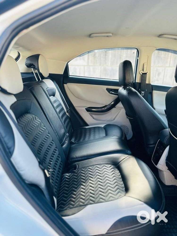 Tata Nexon 1.2 Revotron Xza Plus, 2022, Petrol