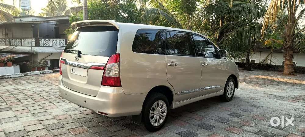 Innova 2015 G4 Re