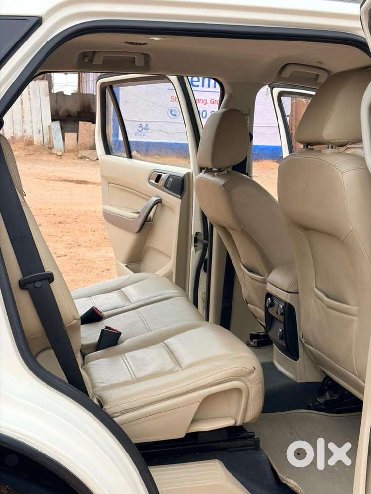 Ford Endeavour 2016 Diesel Well Maintained