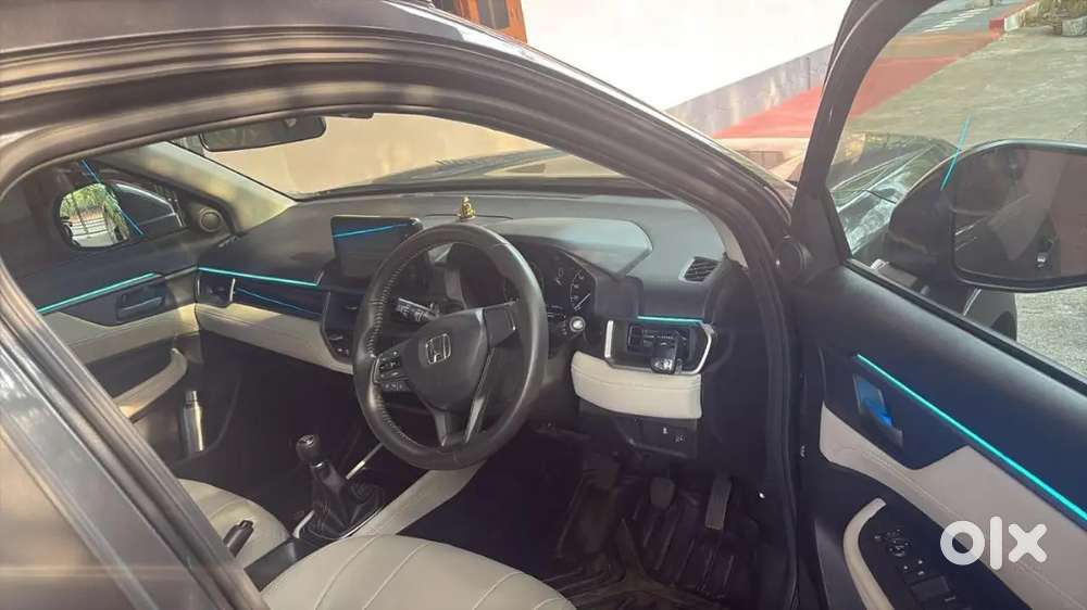 Honda Elevate 2025 Petrol 4700 Km Driven