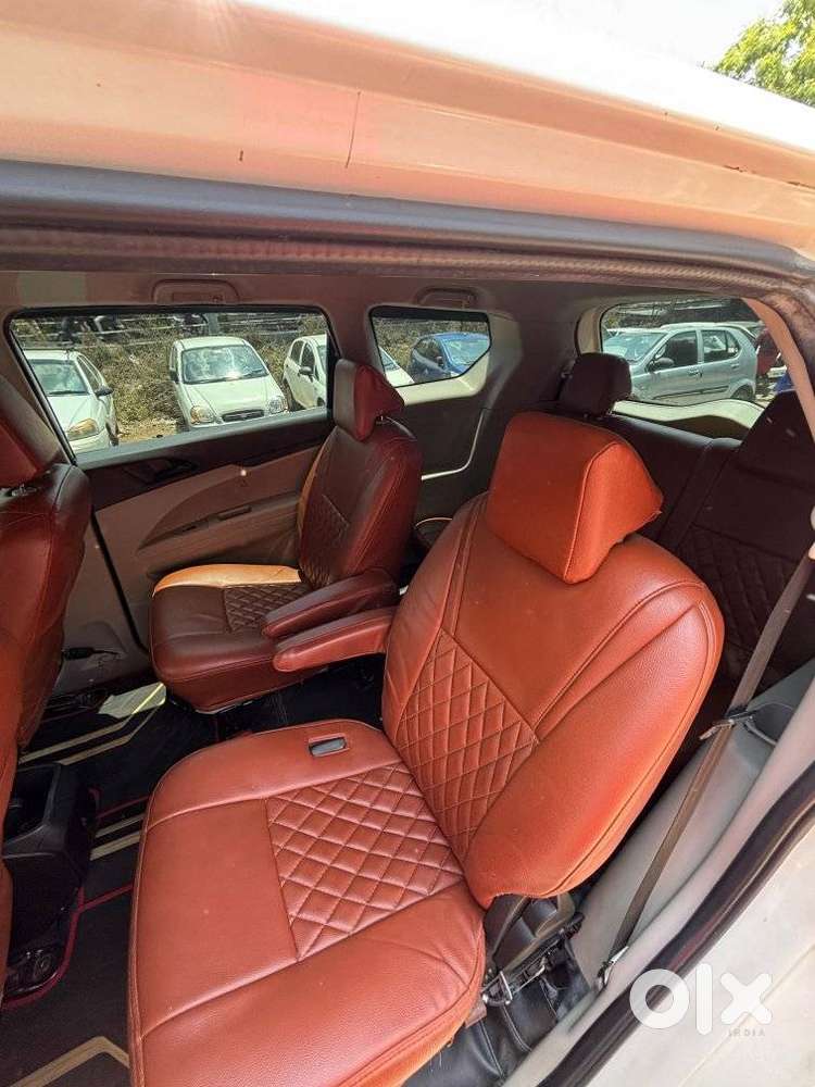 Mahindra Marazzo, 2020, Diesel