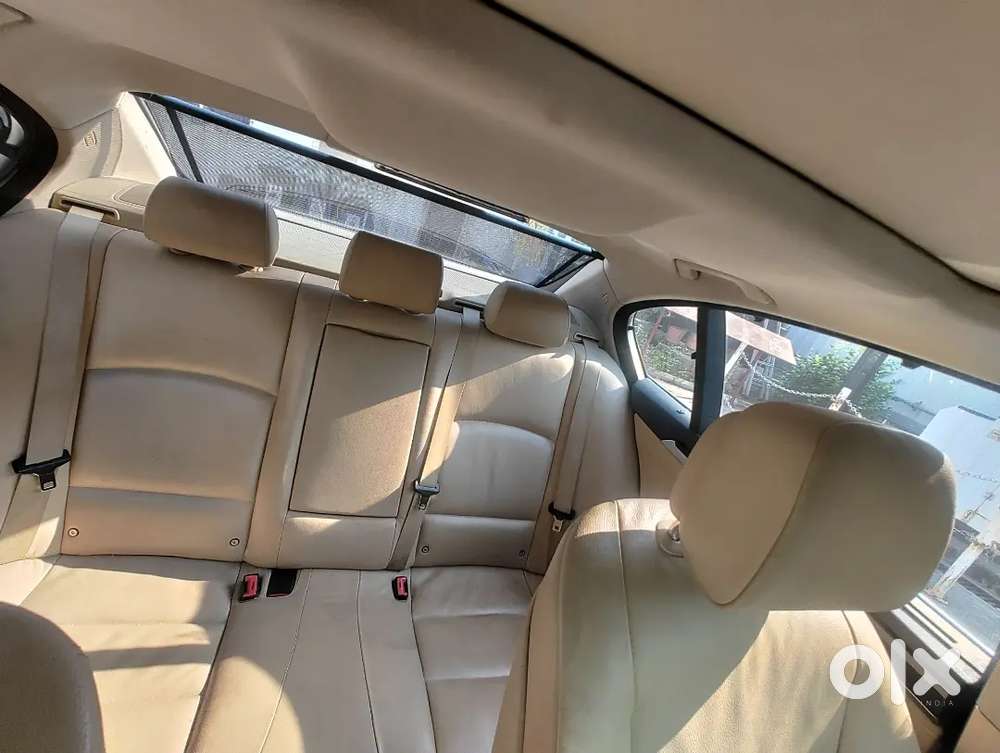 Bmw 5 Series 2012 Diesel Well Maintained In Showroom Condition
