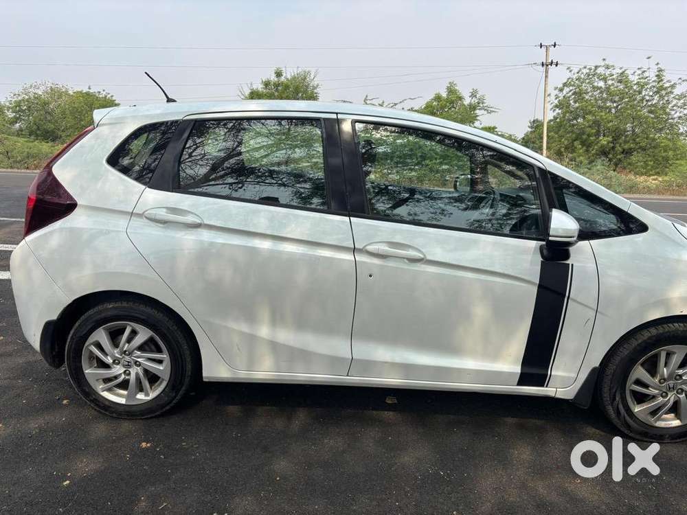Honda Jazz 2017 Diesel Well Maintained