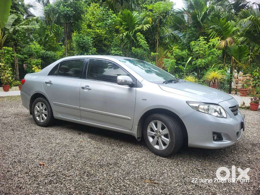 Toyota Corolla Altis 2009 Petrol Well Maintained