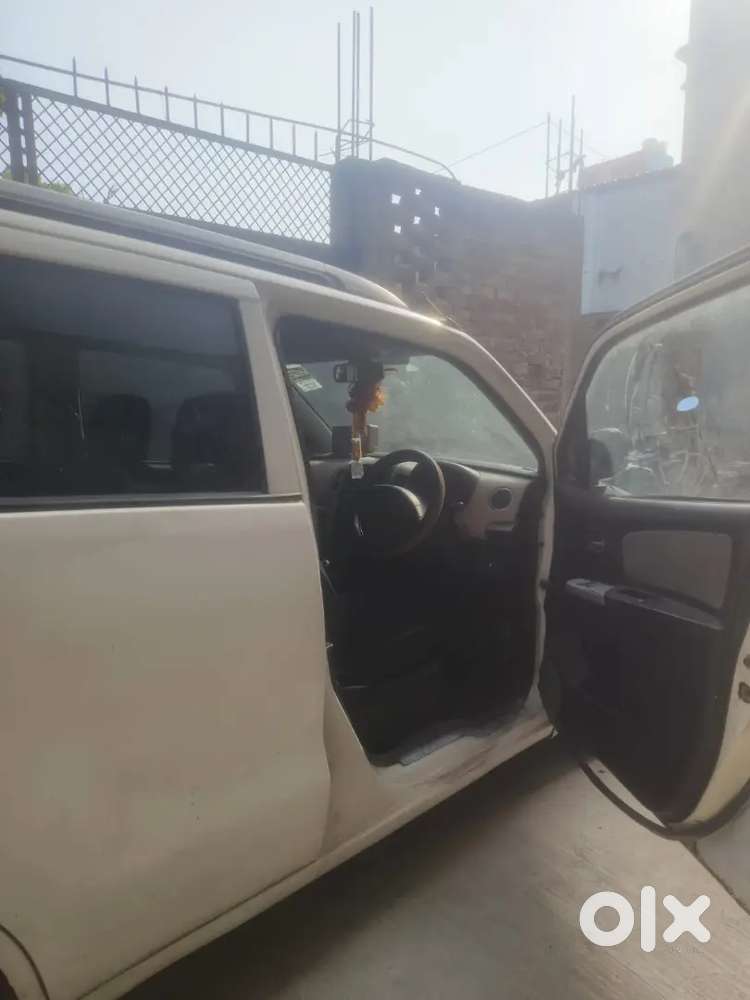 Maruti Suzuki Wagon R 2017 Cng & Hybrids 200000 Km Driven
