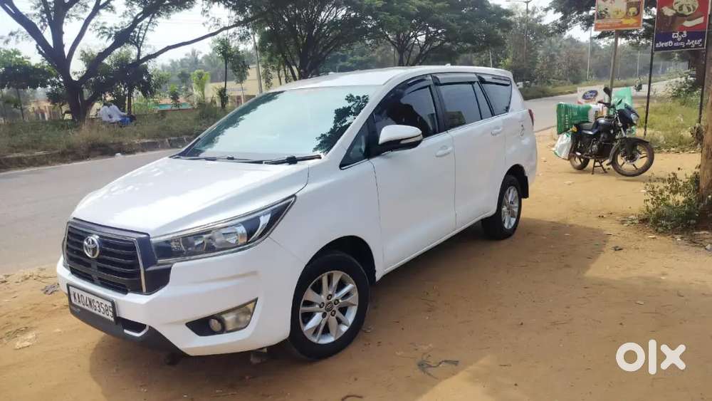 Toyota Innova Crysta 2017