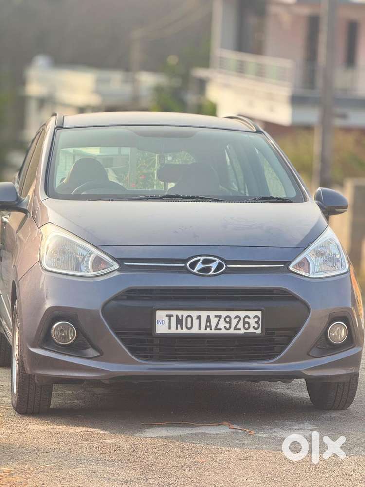 Hyundai Grand I10 Asta 1.1 Crdi (o), 2016, Petrol