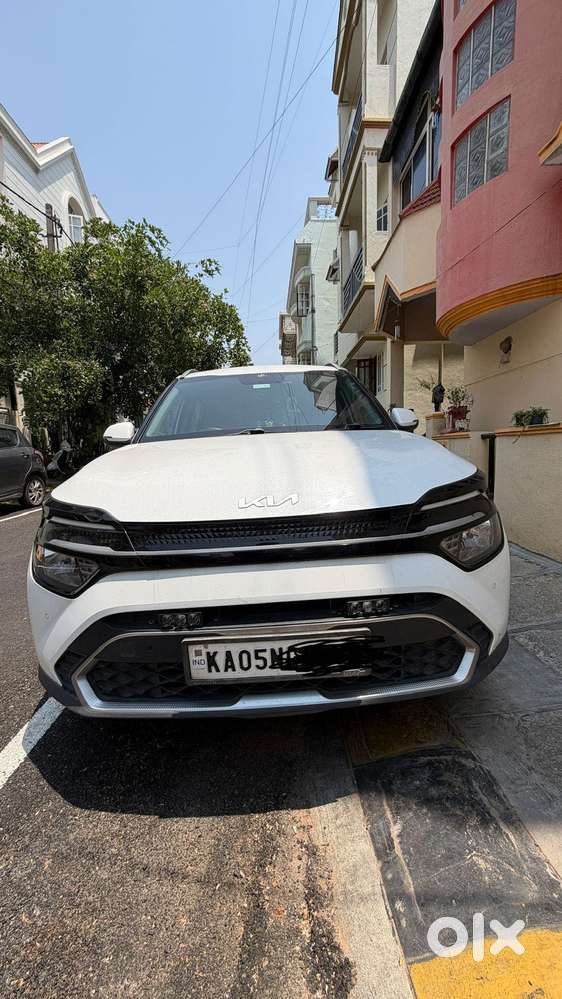 Kia Carens 1.5 Prestige 7 Str, 2023, Petrol