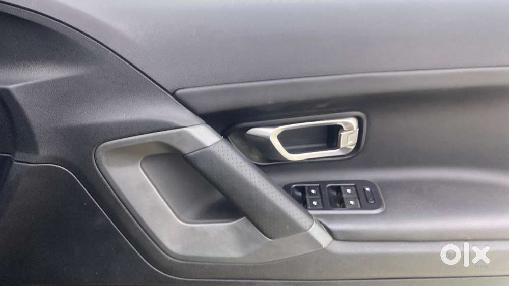 Tata Harrier 2.0 Xz Sunroof Dual Tone, 2021, Diesel