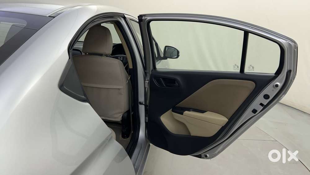 Honda City I-vtec Cvt Zx, 2015, Petrol