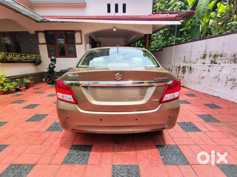 Maruti Suzuki Dzire 2017 (manual)
