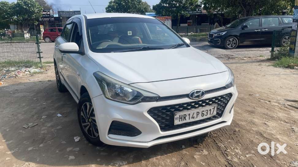 Hyundai I20 Petrol Era, 2018, Petrol