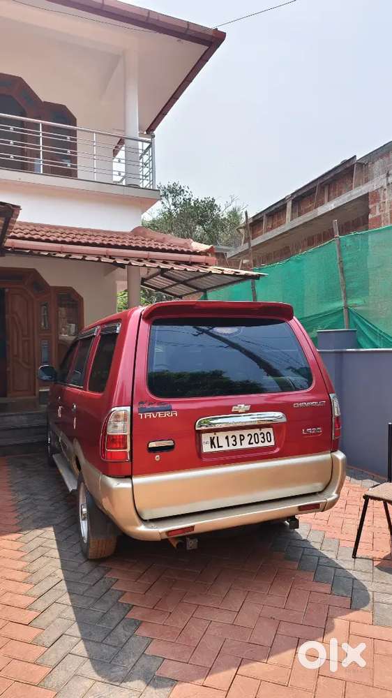 Chevrolet Tavera 2005