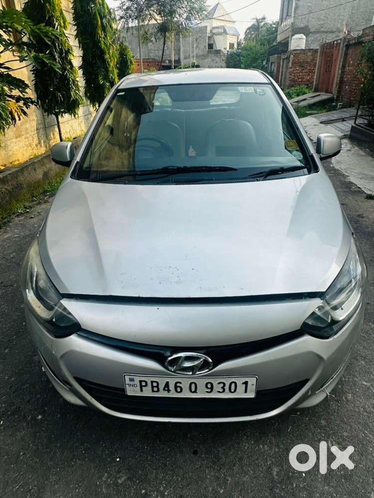 Hyundai I20 December 2013 Diesel Good Condition