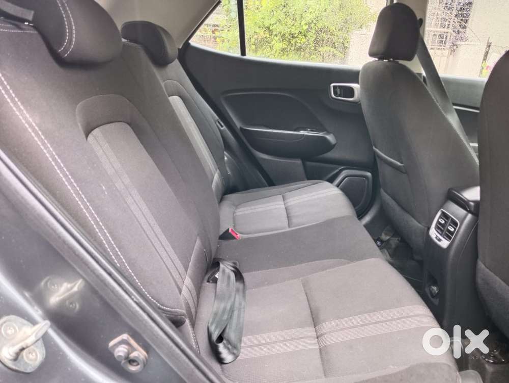Hyundai Venue 1.0 Sx (o) Turbo Dct, 2021, Petrol