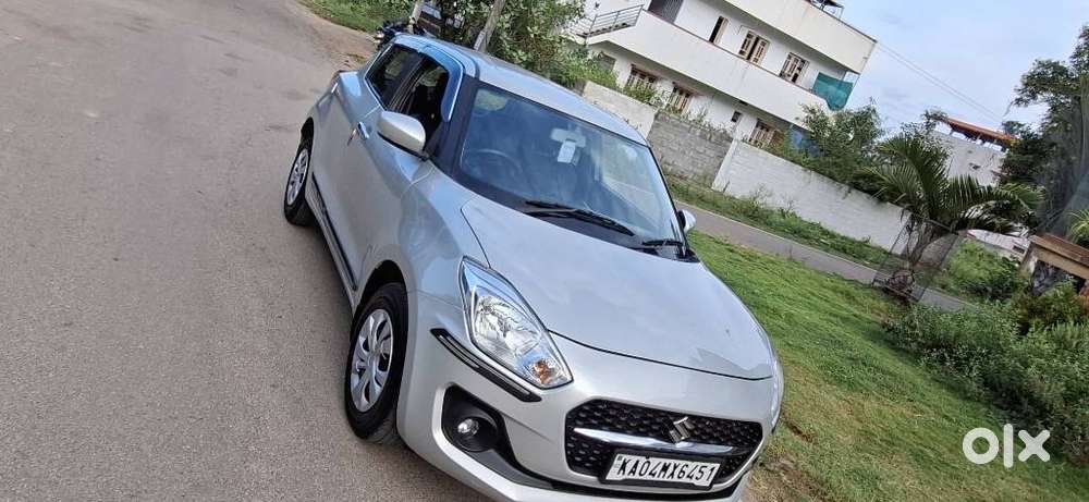 Maruti Suzuki Swift Vxi + Manual, 2020, Petrol