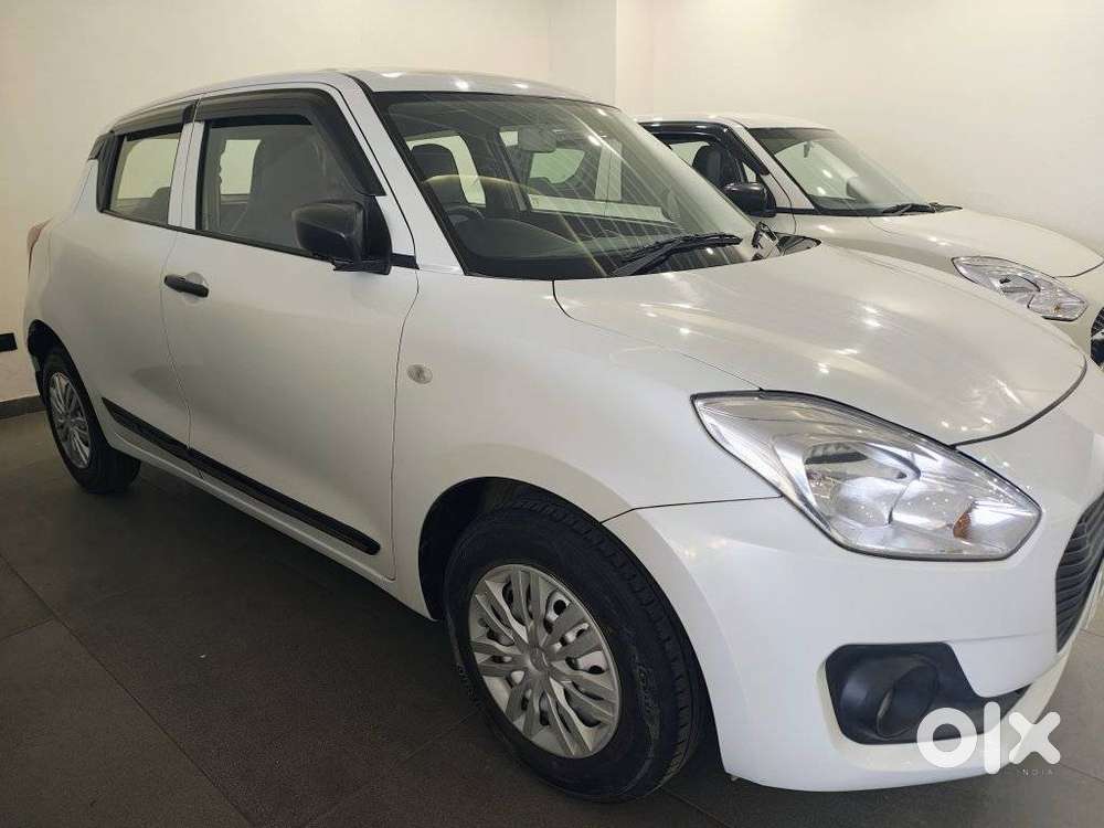Maruti Suzuki Swift Lxi Optional-o, 2019, Petrol