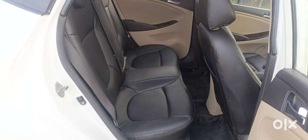 Hyundai Verna Fluidic 1.6 Crdi Sx, 2011, Diesel