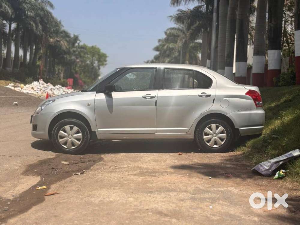 Maruti Suzuki Swift Dzire 1.2 Vxi Bsiv, 2012, Petrol