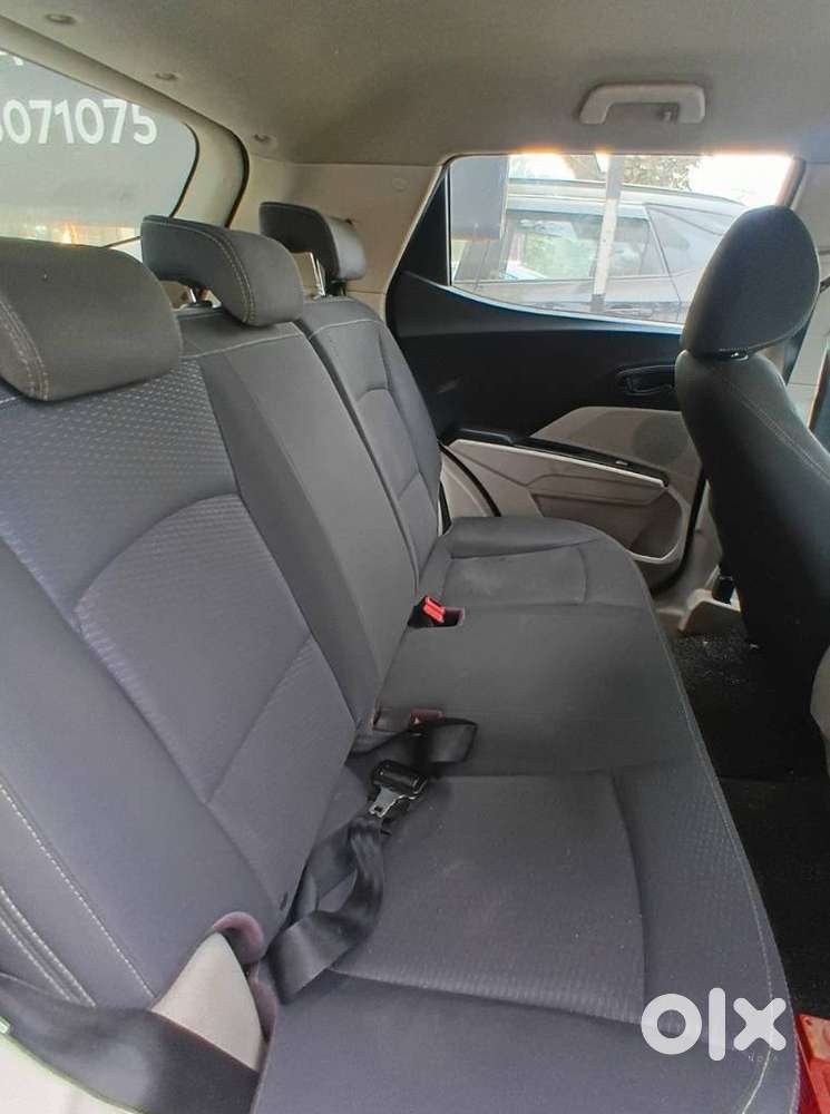 Mahindra Xuv300 W6, 2020, Petrol