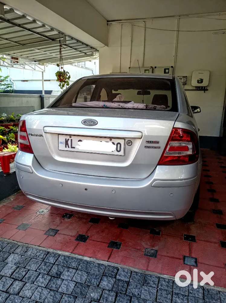Ford Fiesta 2010 Diesel 124000 Km Driven