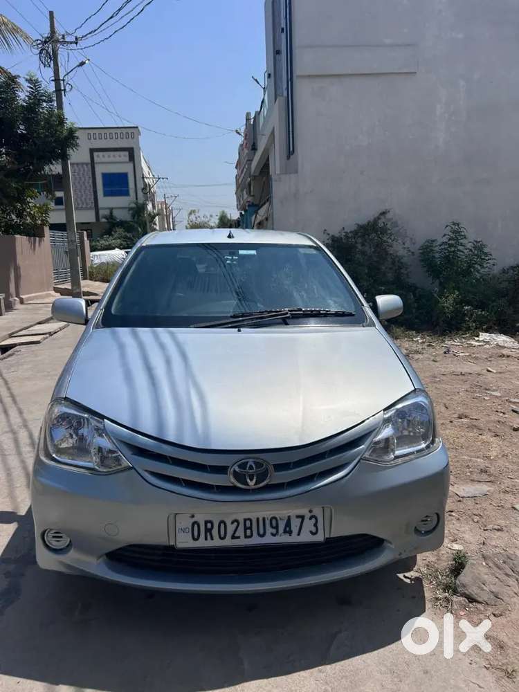 Toyota Etios Liva 2012 Diesel 98000 Km Driven