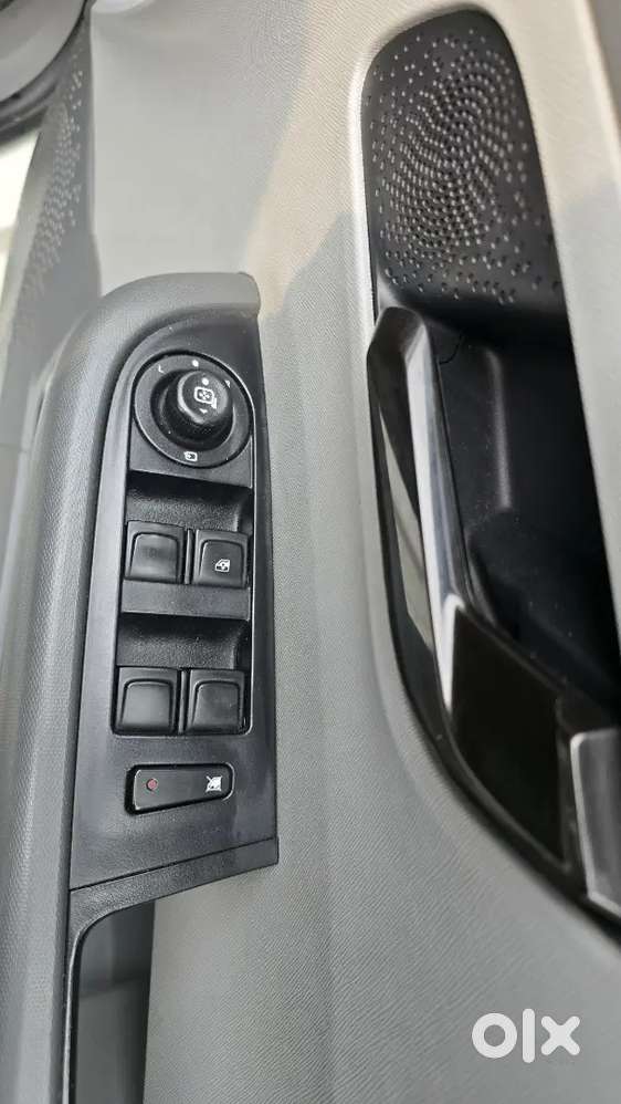 Tata Altroz 2020 Petrol Good Condition