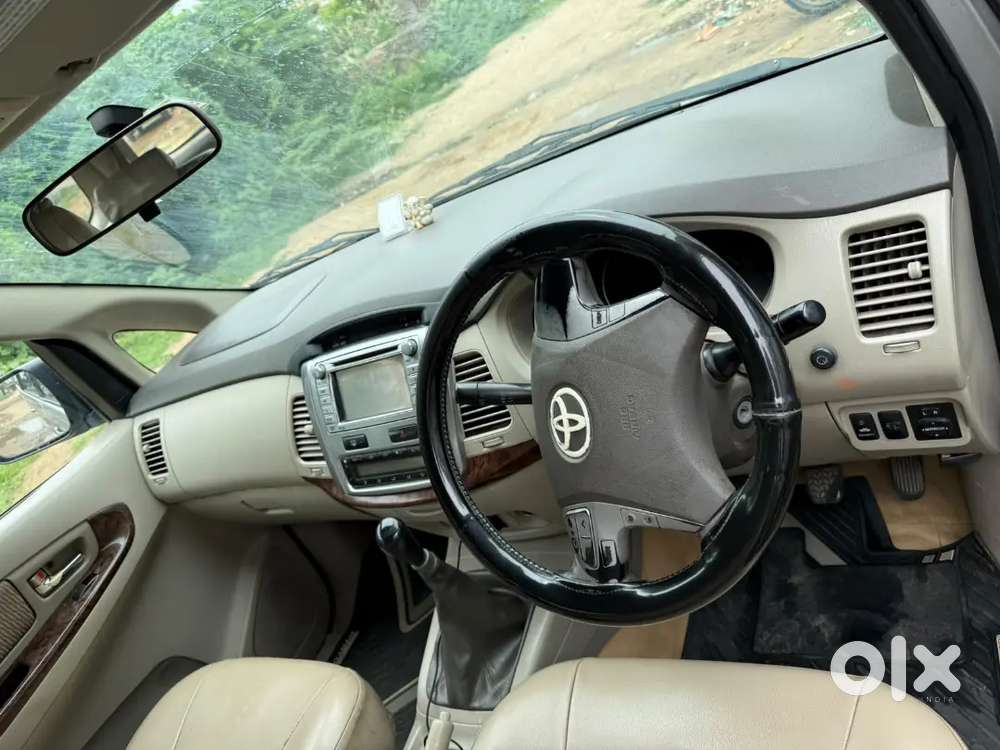 Toyota Innova Diesel 2012 Year