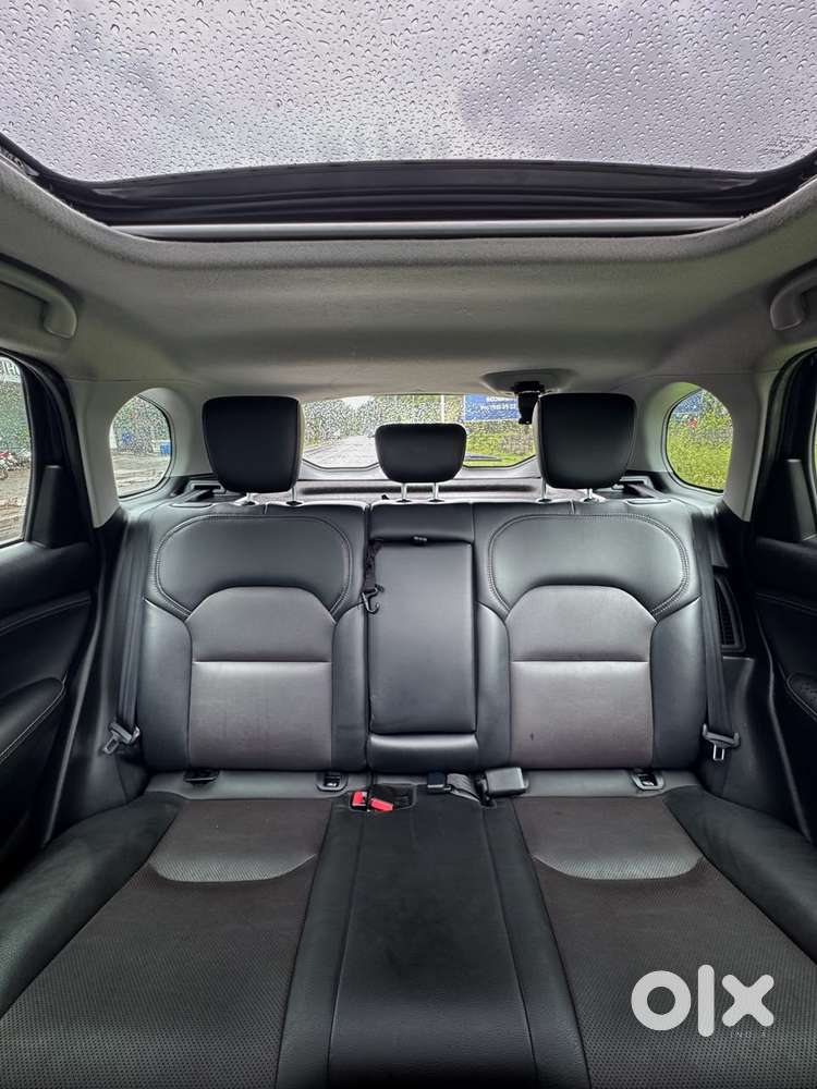 Maruti Suzuki Grand Vitara 1.5 Alpha Plus Dual Tone Intelligent Hybr..